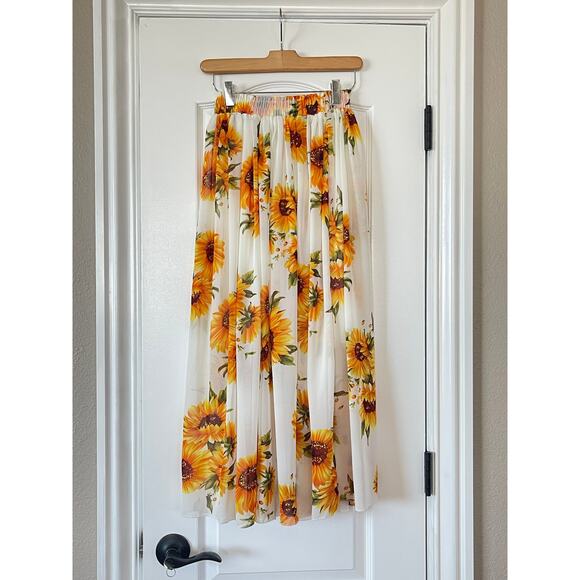 Medium Off White Sunflower Maxi Skirt Summer - Picture 2 of 7